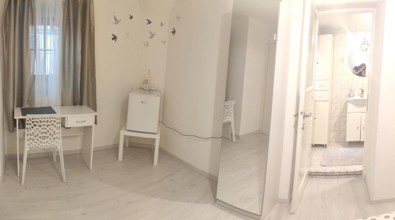 Adriana Downtown Guesthouse スプリト エクステリア 写真